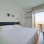 호텔 Luxor Boutique 4*