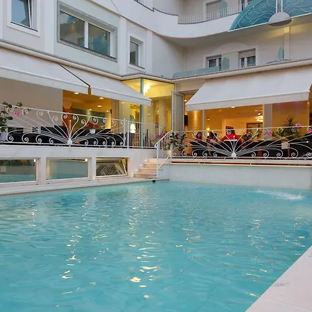 호텔 Luxor Boutique 4*