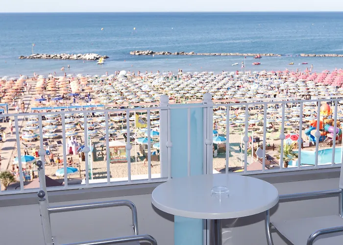 Luxor Boutique Szálloda Cattolica