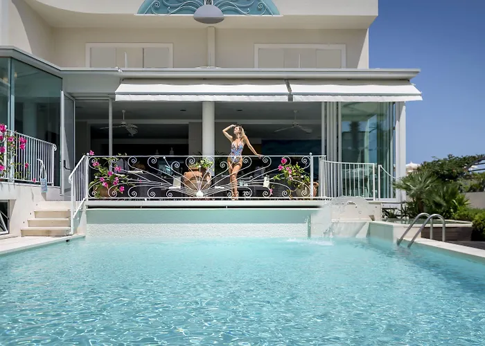 Szálloda Luxor Boutique Cattolica