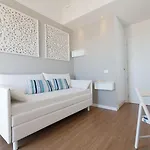 Luxor Boutique מלון 4*