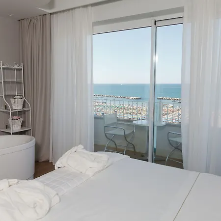 Luxor Boutique Cattolica