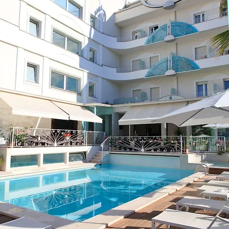 Hotel Luxor Boutique