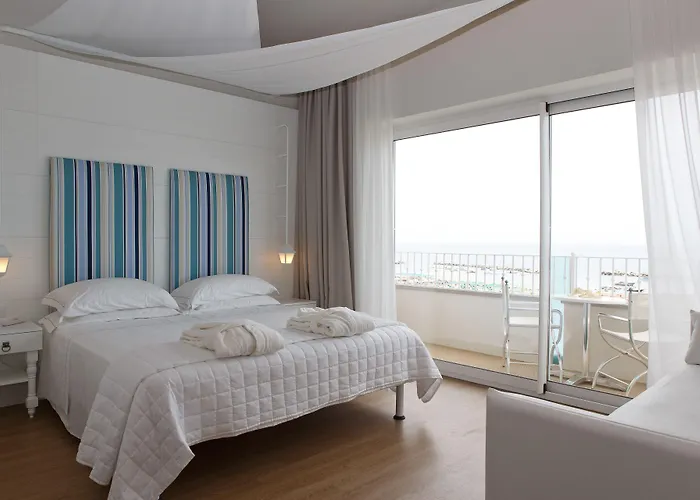 ホテル Luxor Boutique