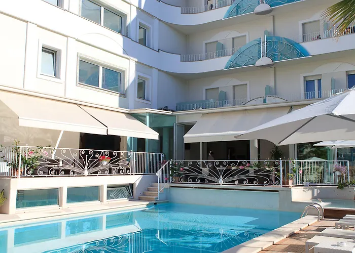 Hotell Luxor Boutique